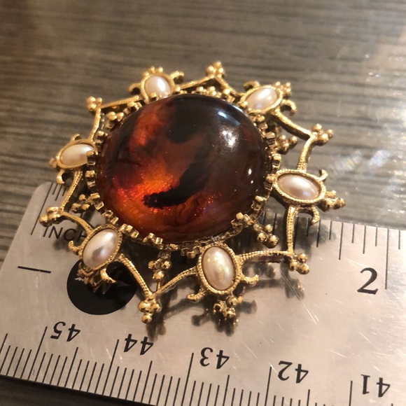 Vintage 1928 Brand Tortoise Shell Center Pin - Picture 10 of 11